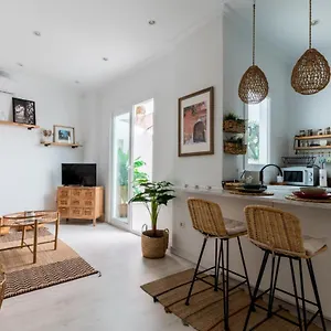 Apartamento Oasis Con Patio Y Encanto En Centro, Sevilla